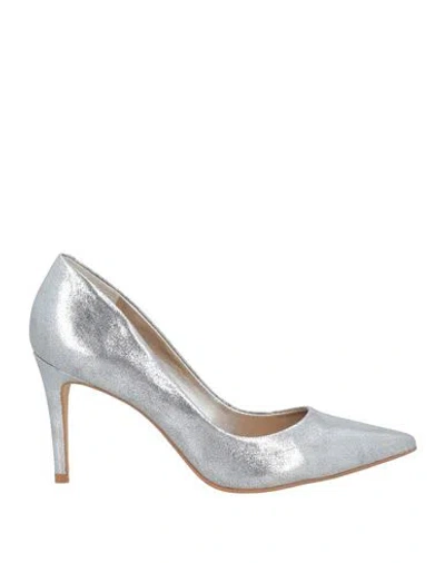 Carrano Woman Pumps Silver Size 9 Leather