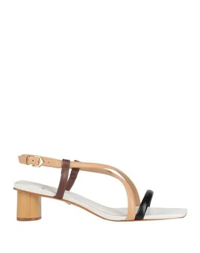 Carrano Woman Sandals Beige Size 7 Leather