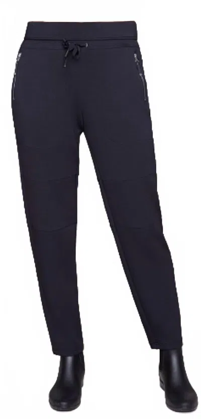 Carre Noir Stylish Side Zipper Knit Pant In Black