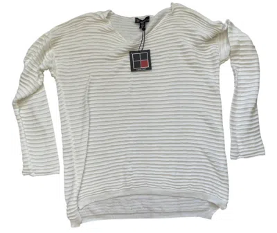 Carre Noir Women's Rib Long Sleeve Sweater In White In Gray