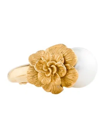 Pre-owned Carrera Y Carrera 18k Pearl & Diamond Gardenia Cocktail Ring In Multi