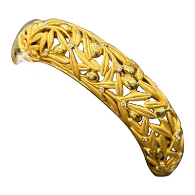 Pre-owned Carrera Y Carrera Carrara Y Carrara Yellow Gold & Diamond Accent Cuff Bangle