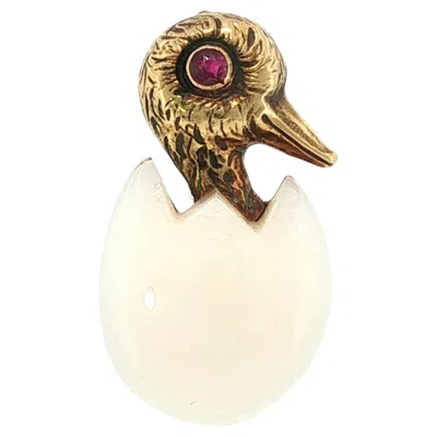 Pre-owned Cartier Paris Duck Brooch Chalcedony Egg 18k Yellow Gold