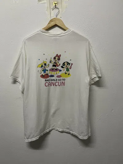Pre-owned Cartoon Network 2000s Powerpuff Girl “bad Girl Go To Cancun” Tshirt Boxy In White