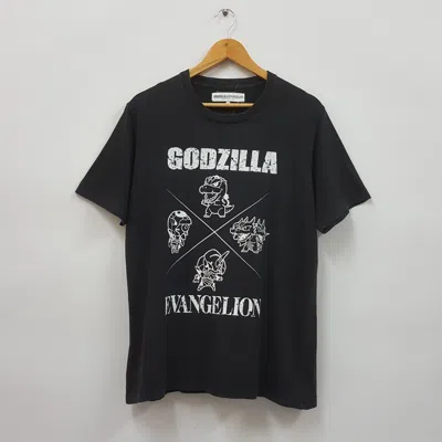 Pre-owned Cartoon Network X Vintage Godzilla Vs Evangelion Japanese Anime T-shirt In Black
