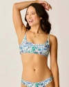 Carve Designs Escondido Compression Reversible Top In Blue