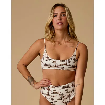 Carve Designs Escondido Compression Reversible Top In White