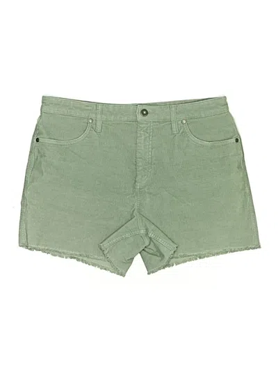 Pre-owned Carve Designs Khaki Shorts In Green