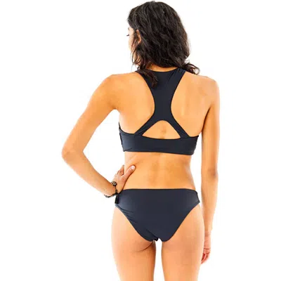 Carve Designs Sanitas Reversible Bottom