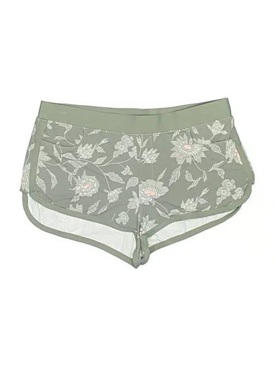Pre-owned Carve Designs Shorts In Green