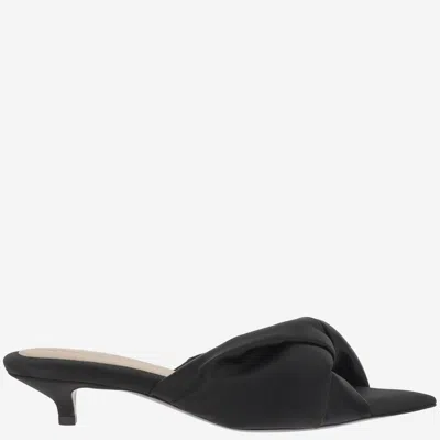 CARVEN BLACK SLIP ON HEELS
