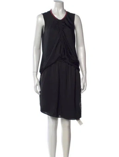 Pre-owned Carven Crew Neck Knee-length Dress In Blue