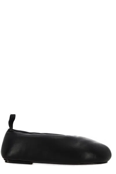 Carven Garnier Loafers In Black