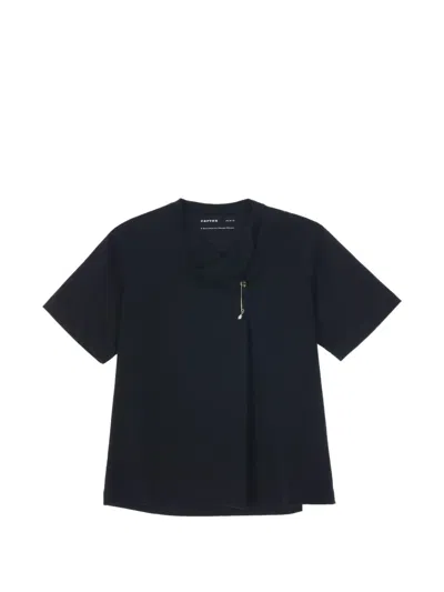 Carven Kilt-pin T-shirt In Black
