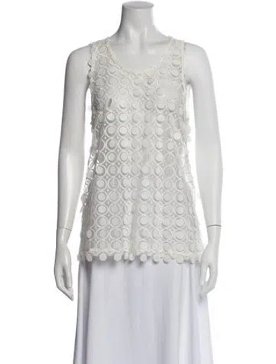 Pre-owned Carven Lace Pattern V-neck Top In White