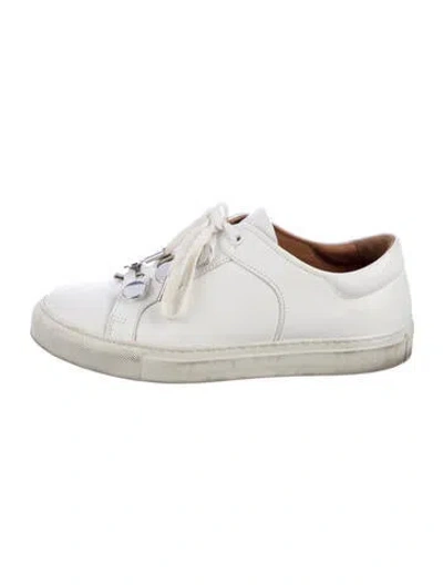 Pre-owned Carven Leather Sneakers In White