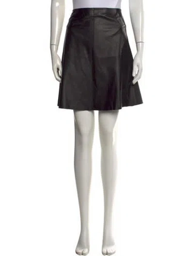 Pre-owned Carven Mini Skirt In Black