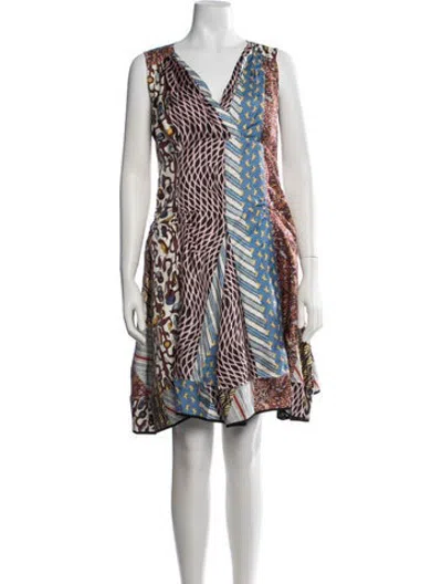 Pre-owned Carven Silk Knee-length Dress In Pink