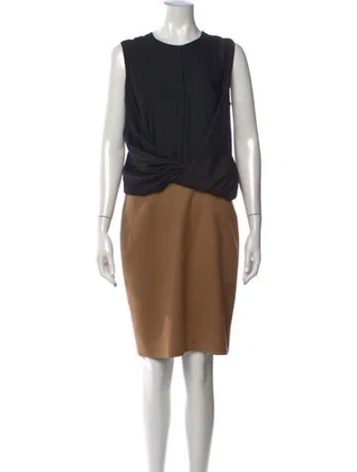 Pre-owned Carven Virgin Wool Knee-length Dress In Black