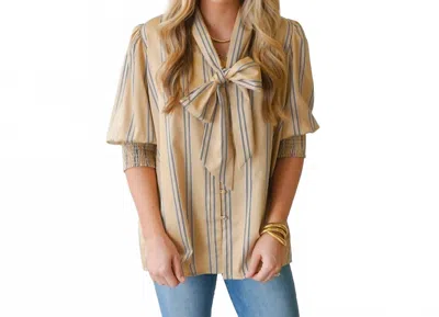 Caryn Lawn Bow Top In Khaki In Brown