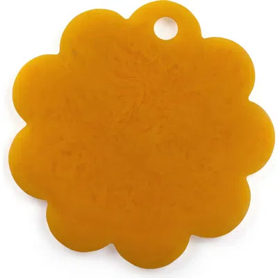 Casa Amarosa Scalloped Resin Cheese & Charcuterie Board In Yellow
