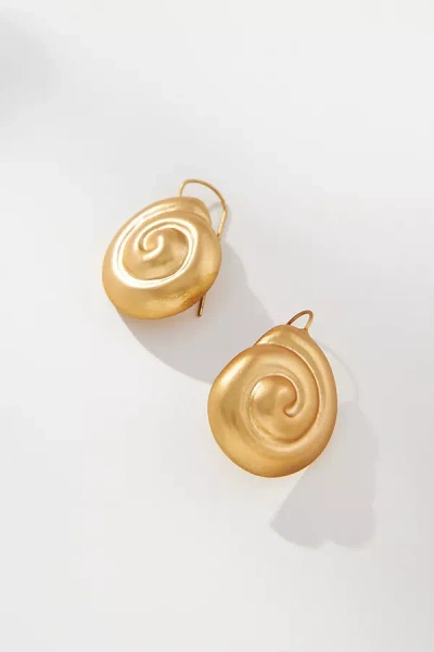 Casa Clara Nautilus Post Earrings In Gold