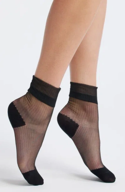 Casa Clara Remi Sheer Ankle Socks In Black