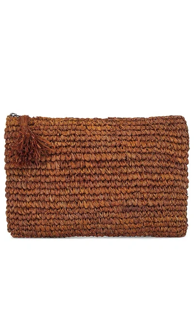 Casa Clara Temprano Clutch In 深褐色