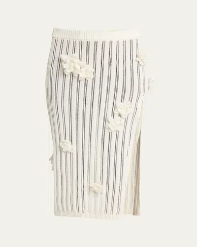 Casablanca Flower Applique Lace Pencil Skirt In White