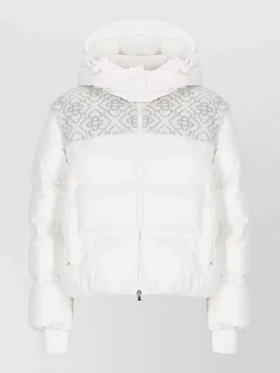 Casablanca Short Quilted Hooded Down Jacket In White
