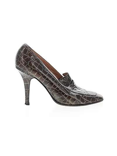 Pre-owned Casadei Heels In Brown