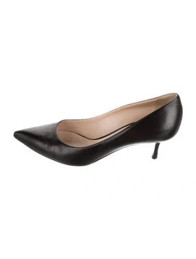 Pre-owned Casadei Leather Pumps In Black