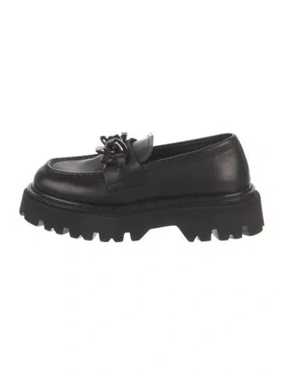 Pre-owned Casadei Leather Pumps In Black