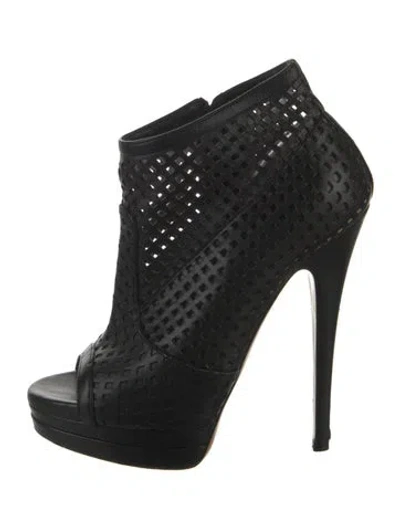 Pre-owned Casadei Leather Pumps In Black