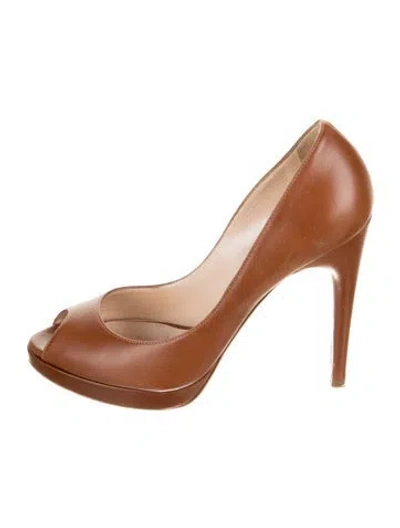 Pre-owned Casadei Leather Pumps In Brown