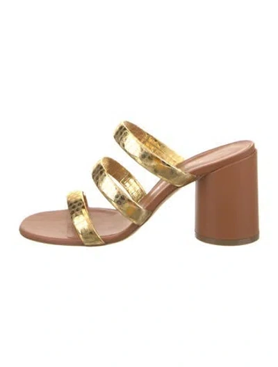 Pre-owned Casadei Leather Slides In Gold