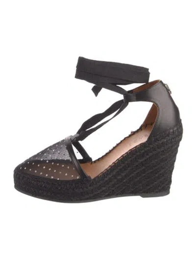 Pre-owned Casadei Leather T-strap Pumps In Black