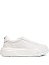 Casadei Off Road チェーントリム スニーカー In White