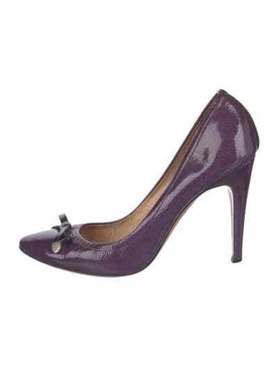 Pre-owned Casadei Patent Leather Bow Accents Pumps In Purple