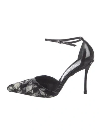 Pre-owned Casadei Patent Leather Tweed Pattern Pumps In Black