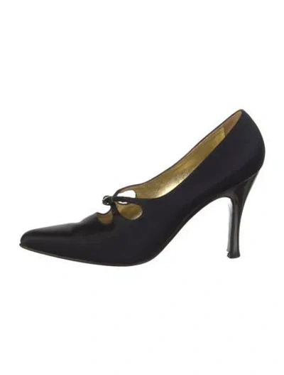 Pre-owned Casadei Satin Pumps In Blue