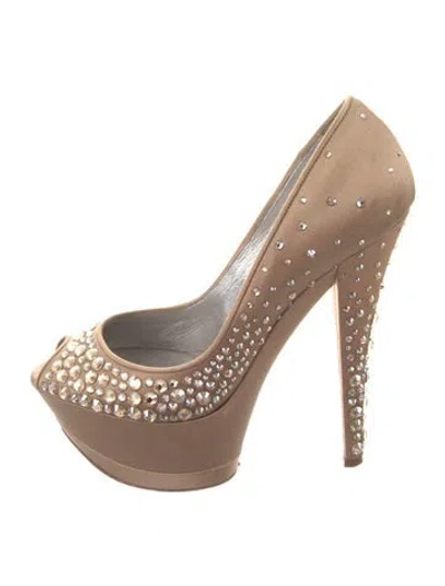Pre-owned Casadei Satin Pumps In Neutral