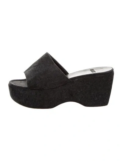 Pre-owned Casadei Slides In Black