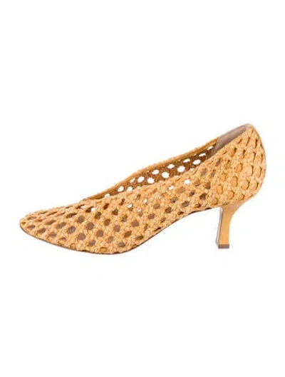 Pre-owned Casadei Straw Lace Pattern Pumps In Yellow