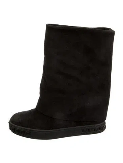 Pre-owned Casadei Suede Boots In Black