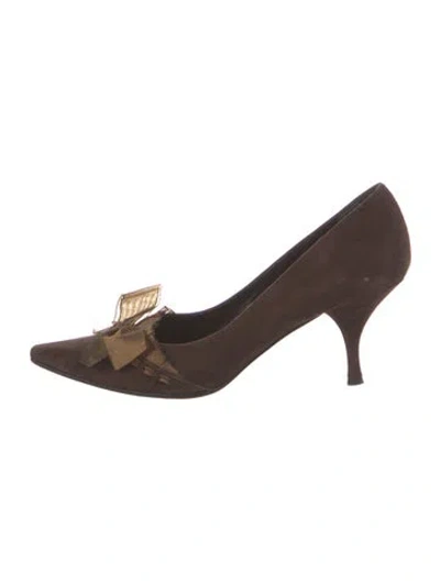 Pre-owned Casadei Suede Bow Accents Pumps In Brown