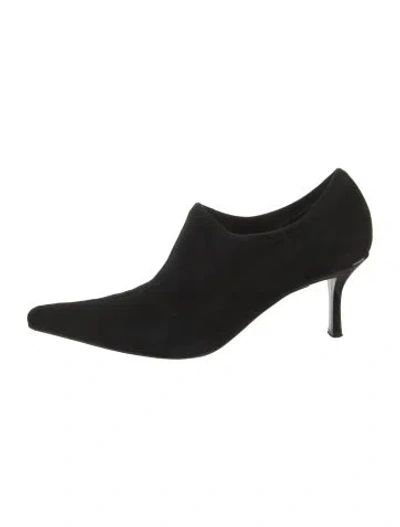 Pre-owned Casadei Suede Pumps In Black