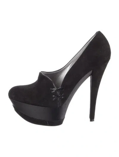 Pre-owned Casadei Suede Pumps In Black