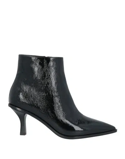 Casadei Woman Ankle Boots Black Size 8 Leather