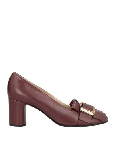 Casadei Woman Pumps Burgundy Size 6 Calfskin